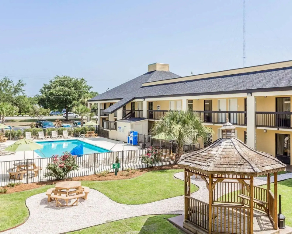 Quality Inn Mt Pleasant - Charleston