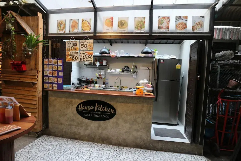 OYO 612 Hansa Hostel