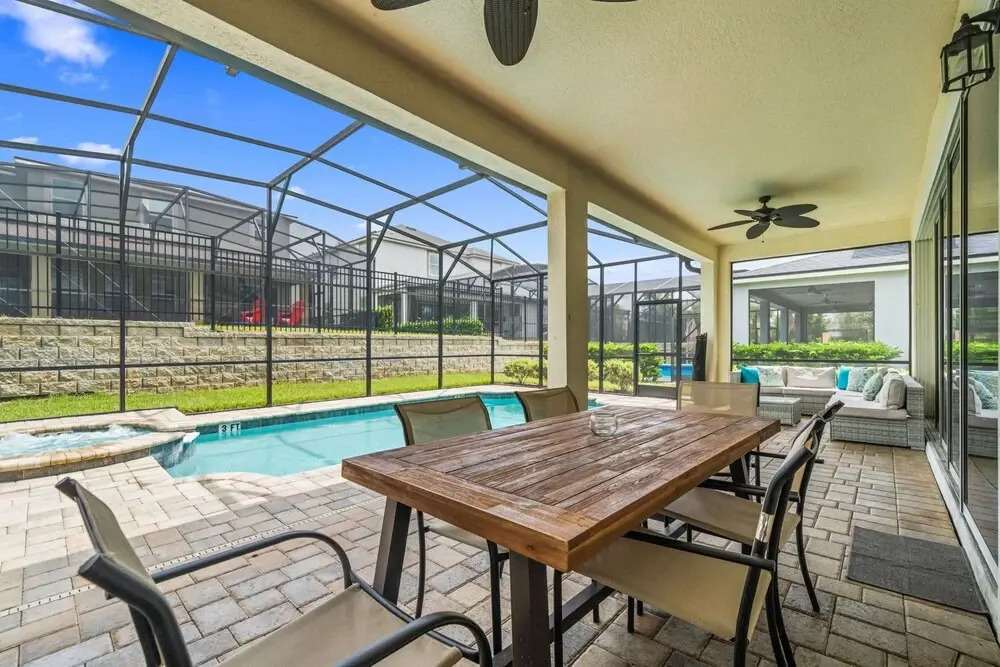 9014 Sunshine Ridge Loop