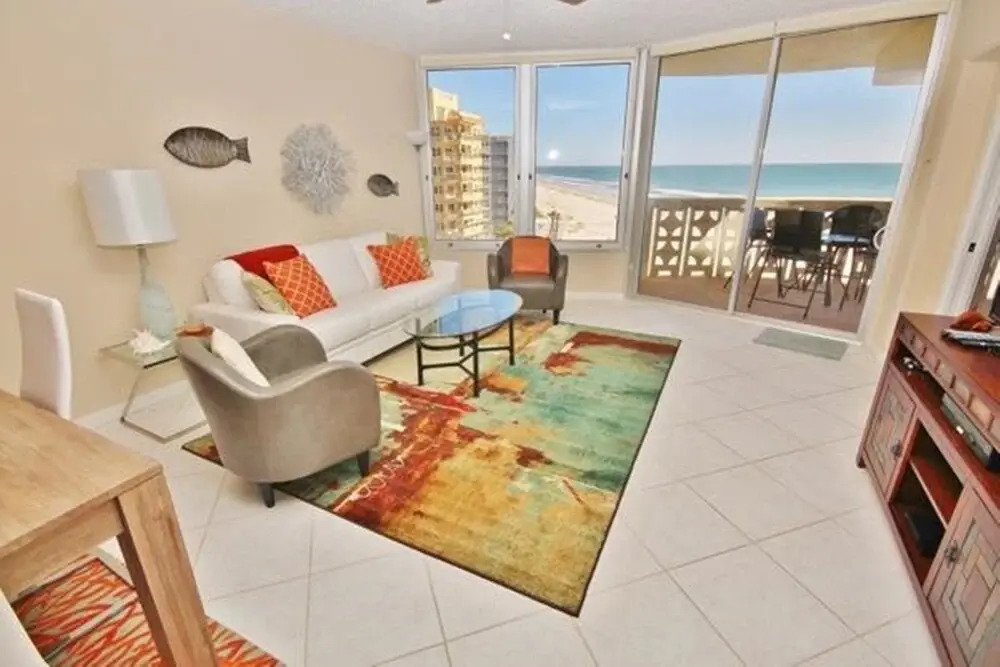 Golden Arms 610 Apartment 2