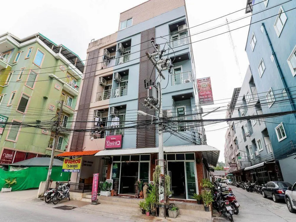 NIDA Rooms Patong Hill House