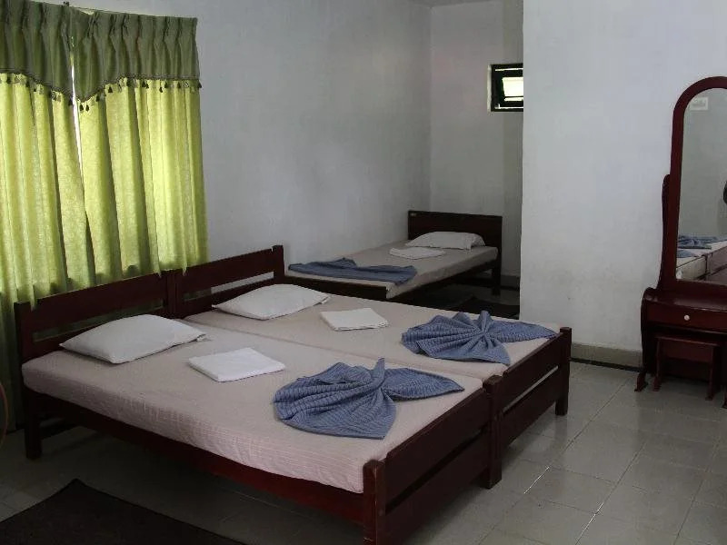 Hotel Crystal Gate