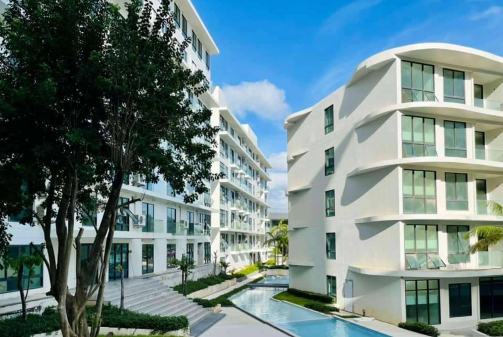 Отель Wyndham La Vita Rawai Phuket