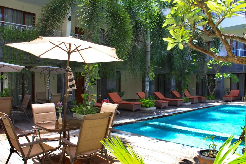 Airy Kuta Karang Tenget 15 Bali