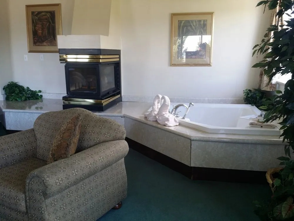 Tamarack Motor Inn