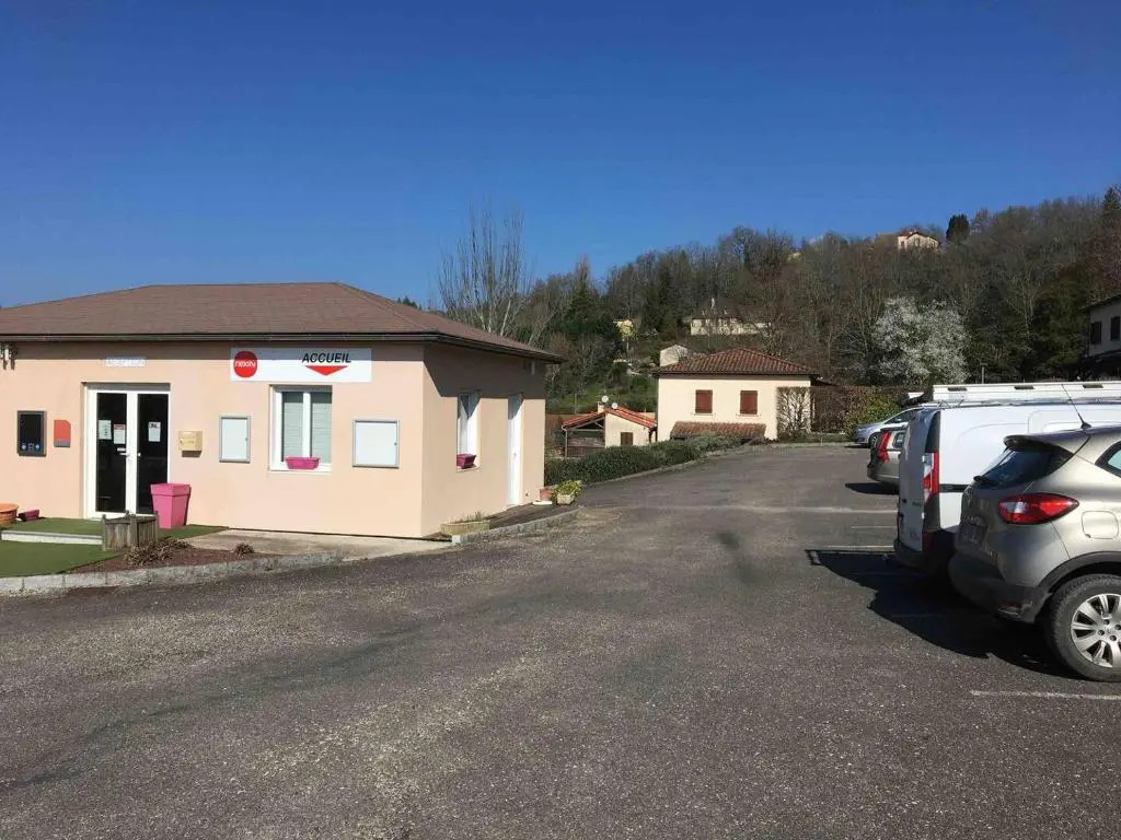 SARLAT, Apptmt T3 résidence CLIM PISCINE PARKING