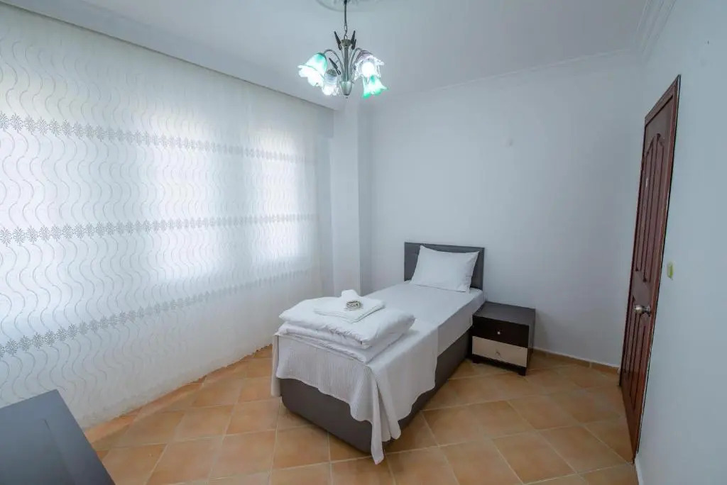 Sahile Yakın Havuzlu Villa 6+2 kişilik