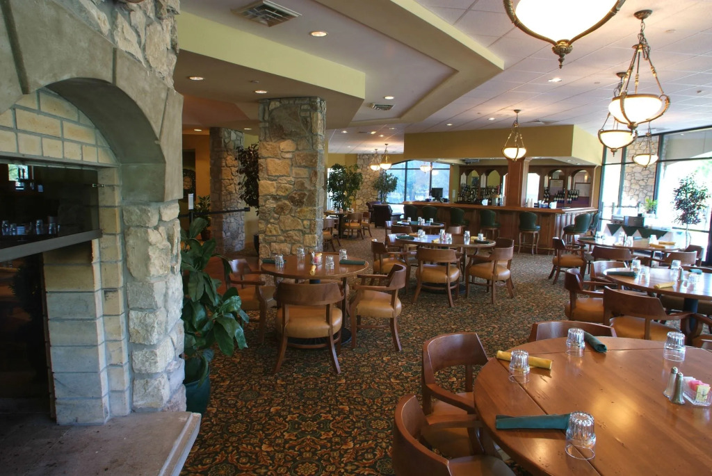 StoneBridge Resort