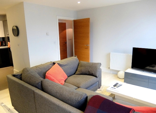 Teddington Two Beds by Vantage Apartments