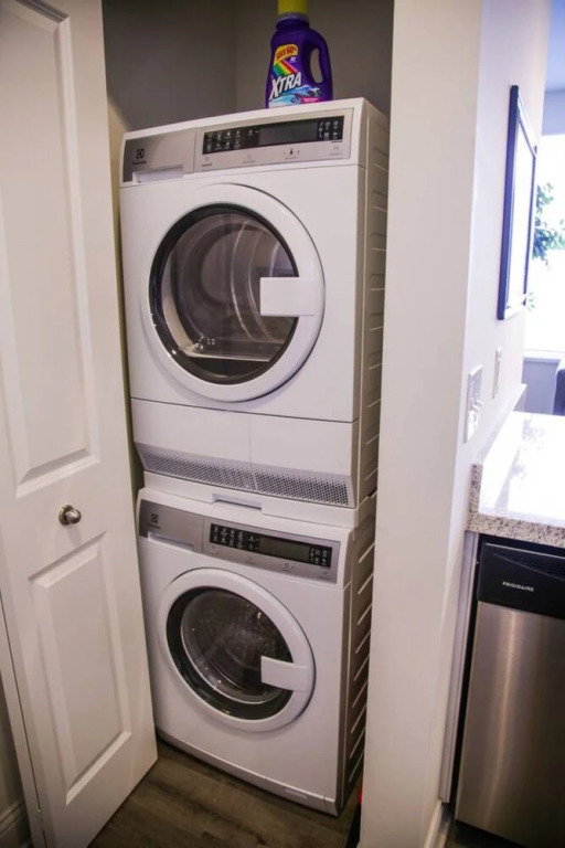 Chic 1BR Apt in the Heart of Downtown