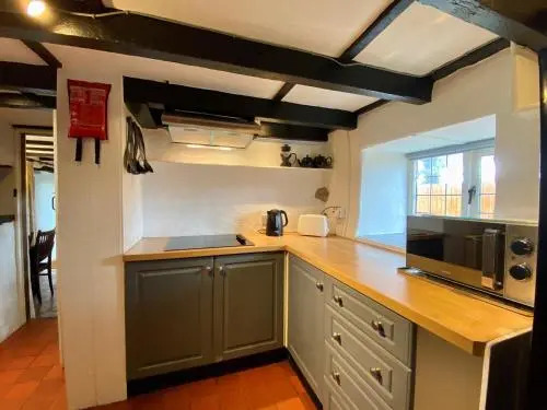Hendy Cottage