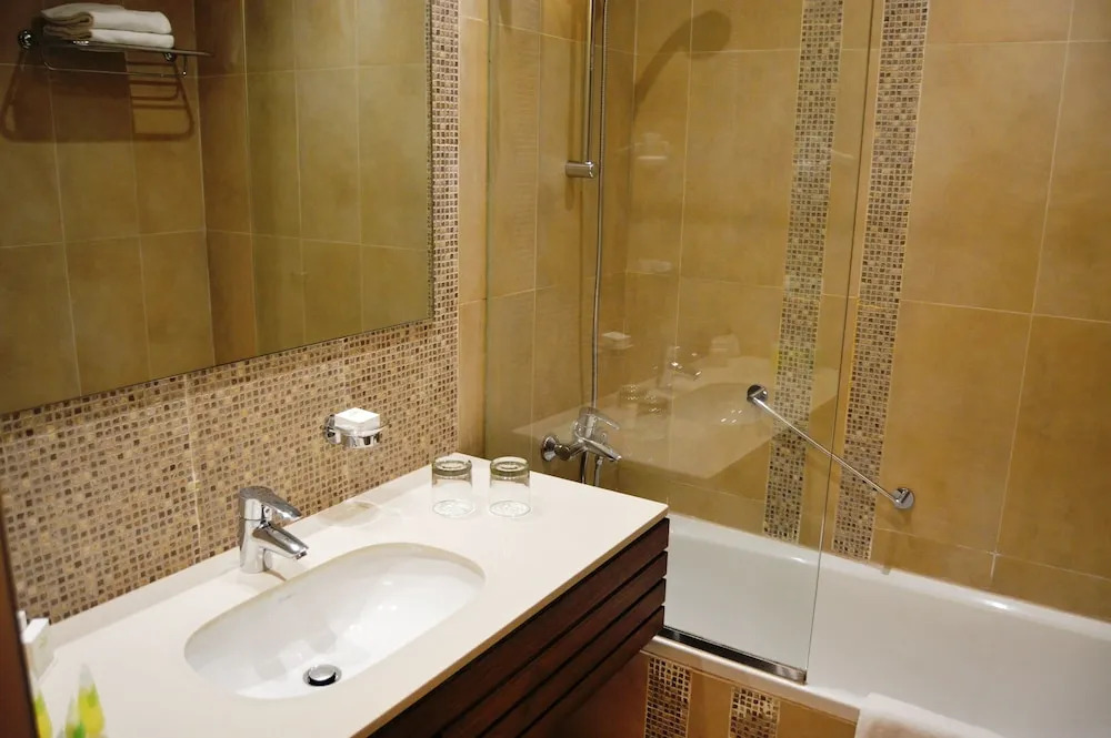 Country Lodge Bsalim