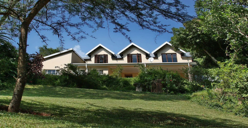 Porcupine Ridge Guest House