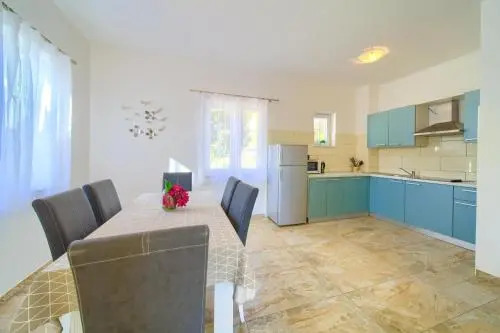 Holiday Home Vrh