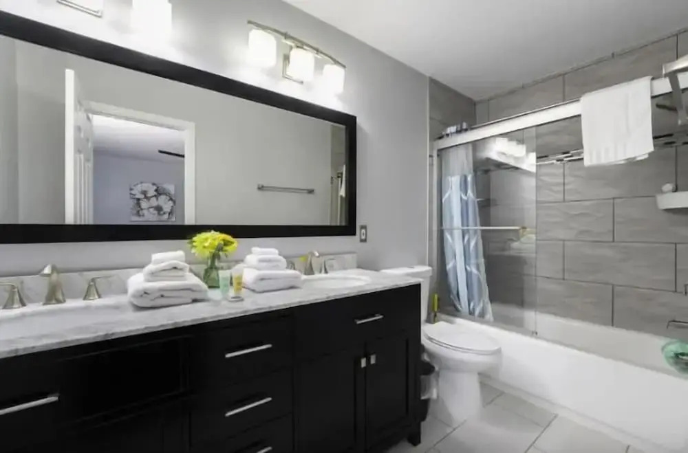 6Br Retreat W/ South Pool, Spa & Game Room Fun