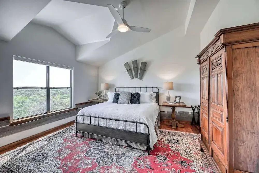 Luxury 23-acre Ranch With Hottub Near Alamosprings