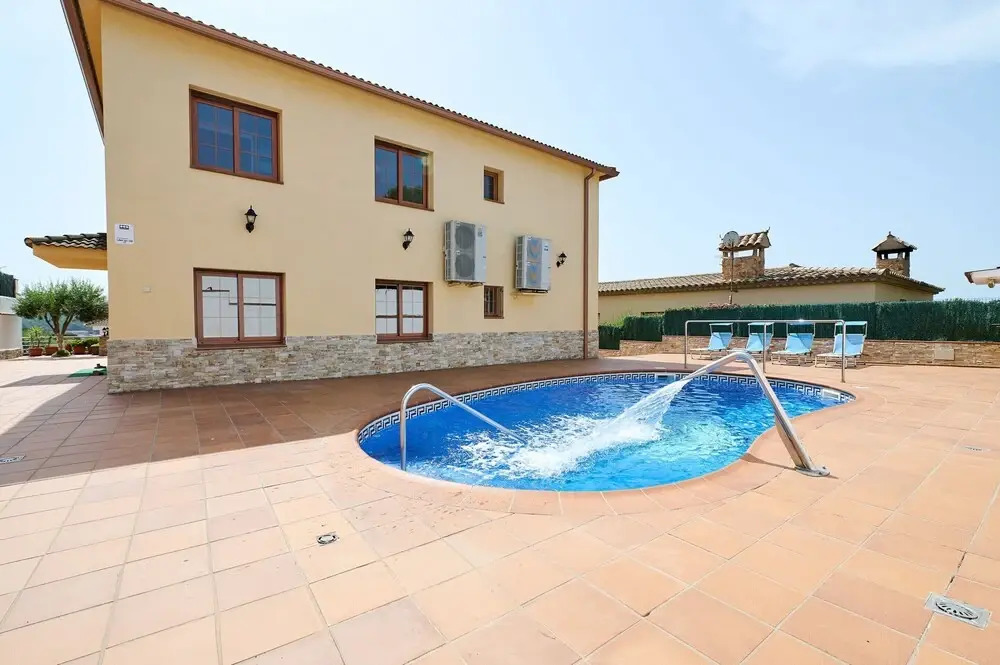 Apartment in Blanes With Sea View Terrace