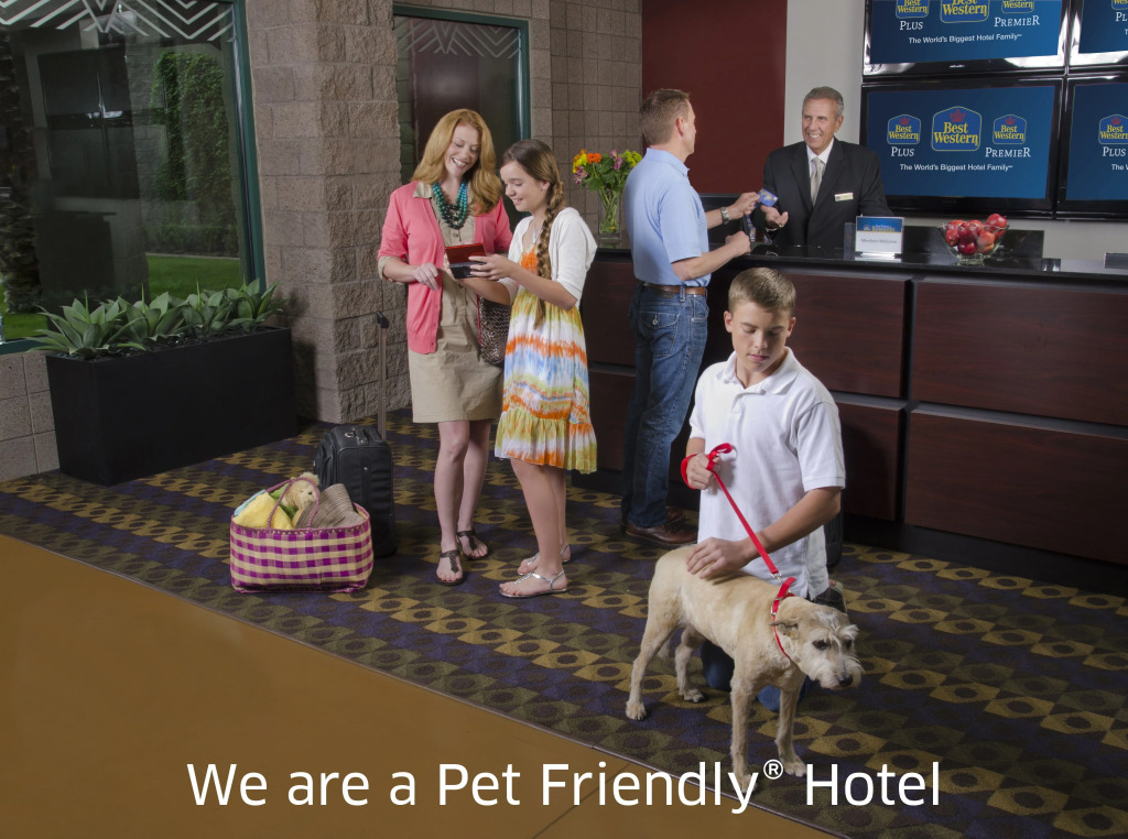 Best Western Plus Lake Elsinore Inn & Suites
