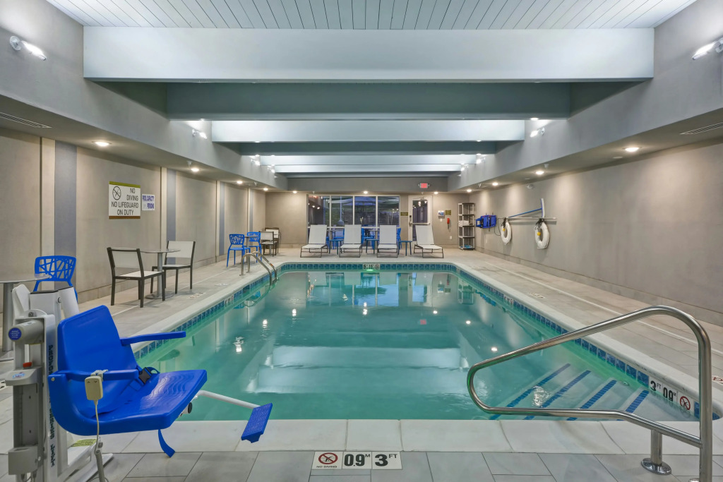 Home2 Suites By Hilton Grand Rapids North