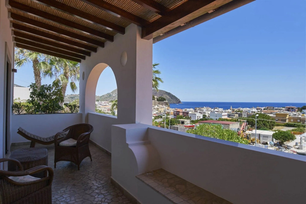 Hotel Tritone Lipari