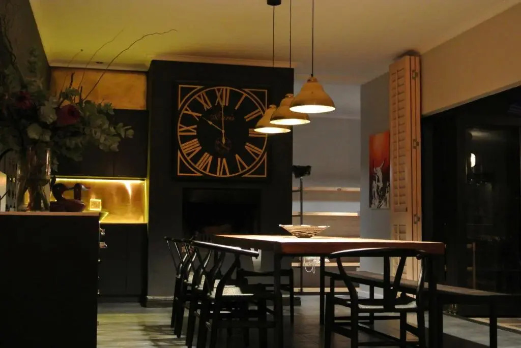 CLEMENT ONE, a villa for family & friends