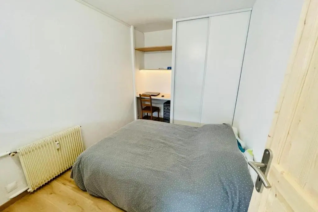 Furnished Apartment With Balcony & Parking in A Secure Residence