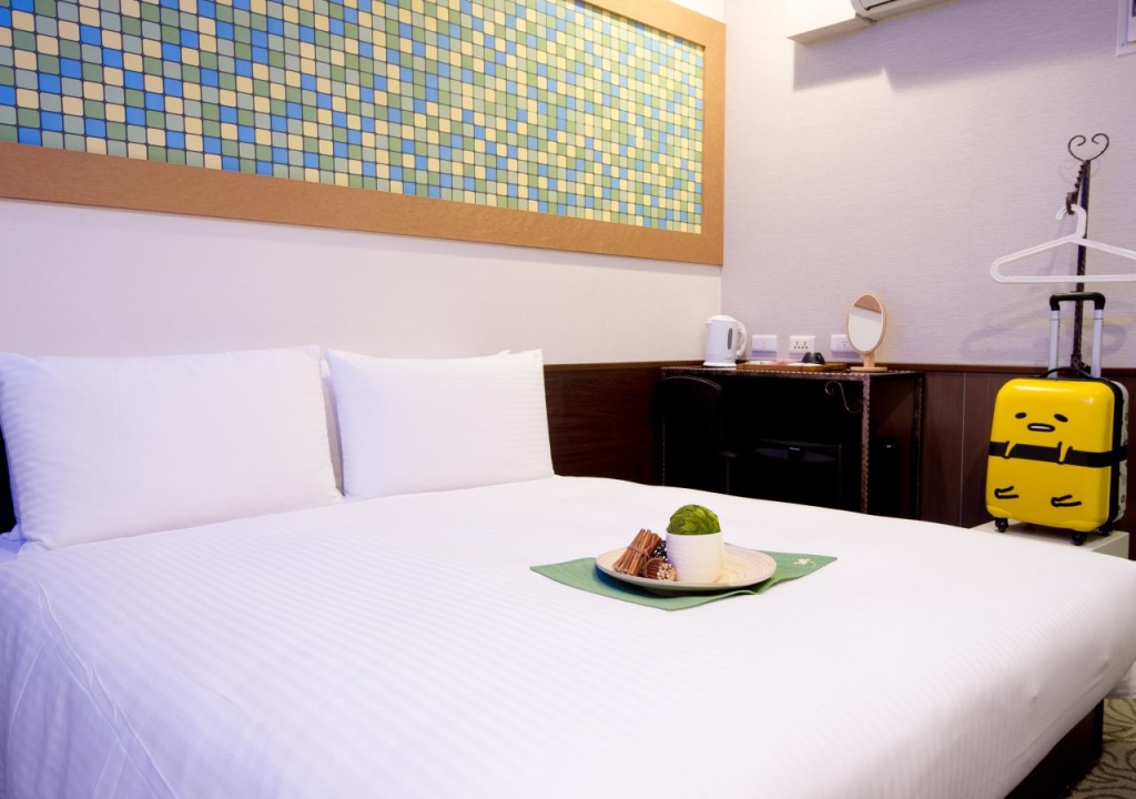 Ximen Holiday Fun Hotel