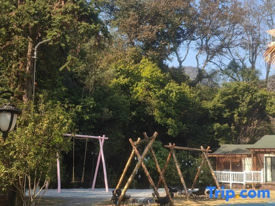 Yingde Fenglin Moke Homestay
