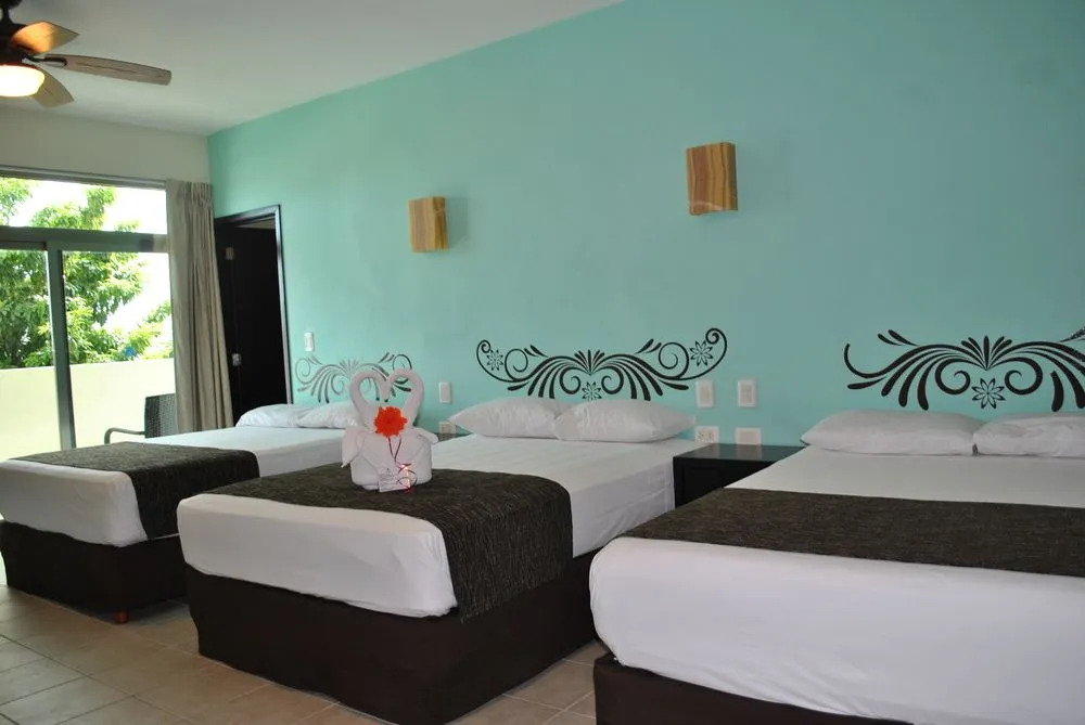 Angelos Hotel