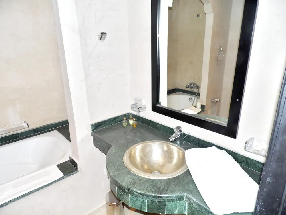 Apartment With 2 Bedrooms in Marrakech, With Pool Access, Enclosed Gar