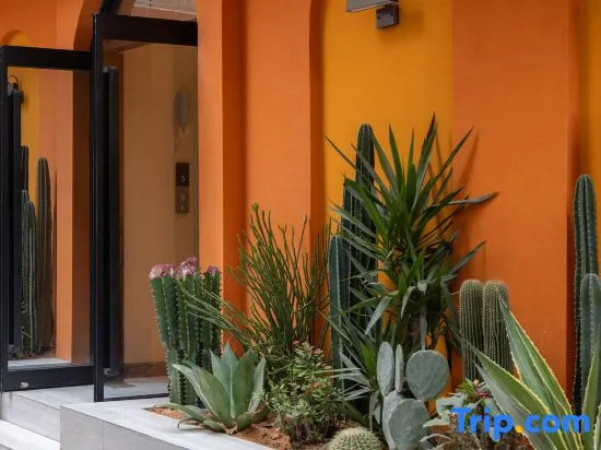 Sanya Alley Mo Homestay (Wuzhizhou Island Back Bay Branch)