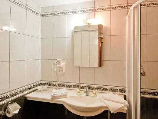 Hotel Marami