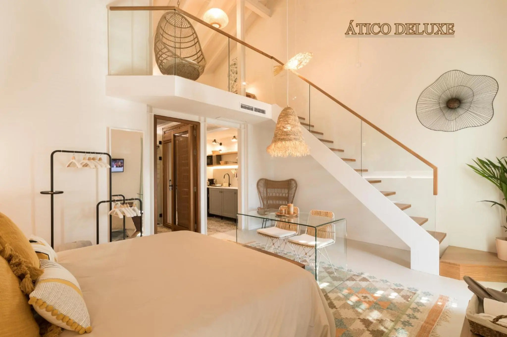 Hotel Portmany