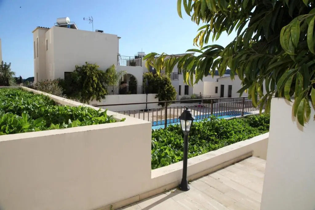 Artista Roustik Apartment