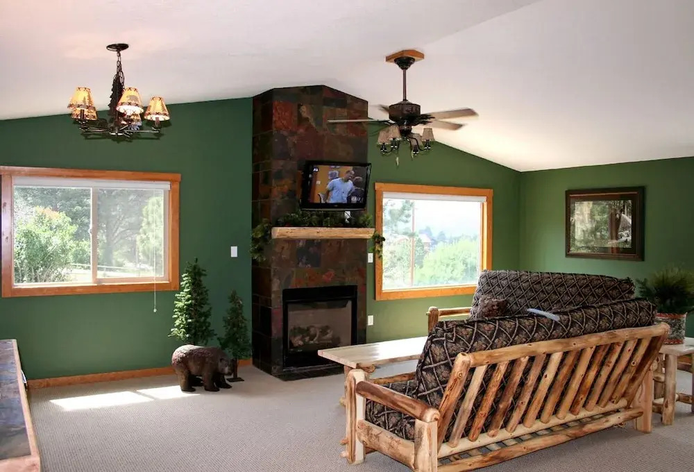 Rocky Mountain Retreat 1B by Rocky Mountain Resorts