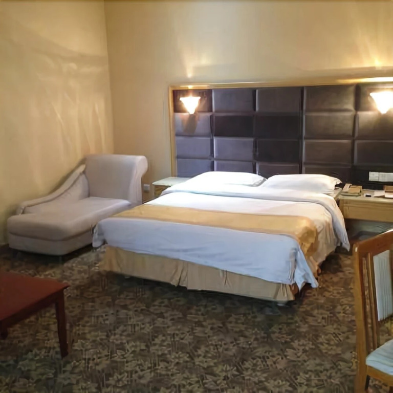 Seaview Garden Hotel