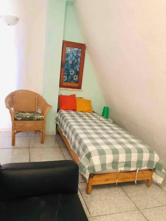 Lovely 2-bed Apartment in Giardini Naxos