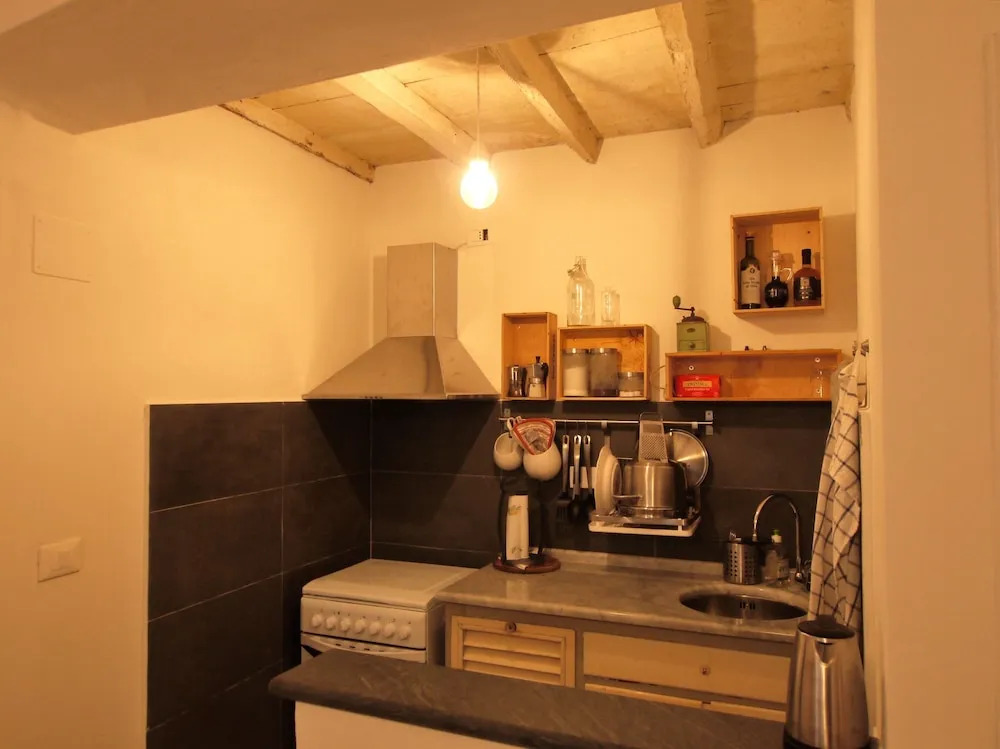 Radici Sea View Apartment With Balcony