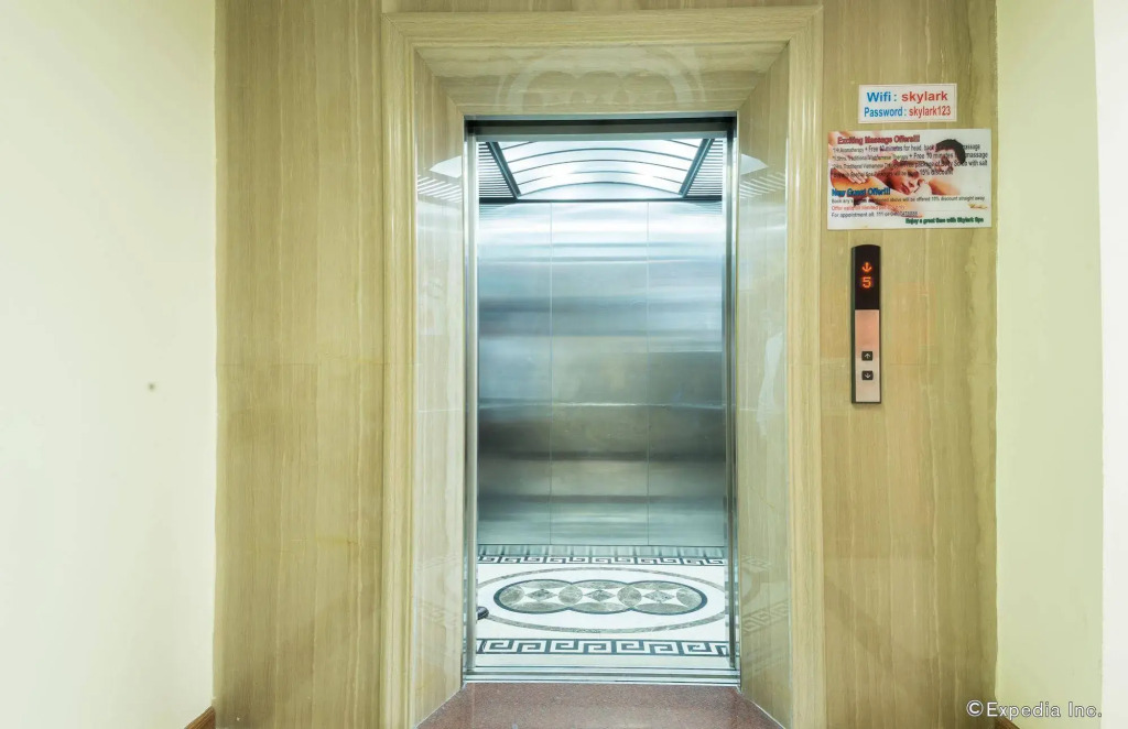 Skylark Hotel & Spa Ha Noi