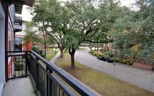 Midtown 2