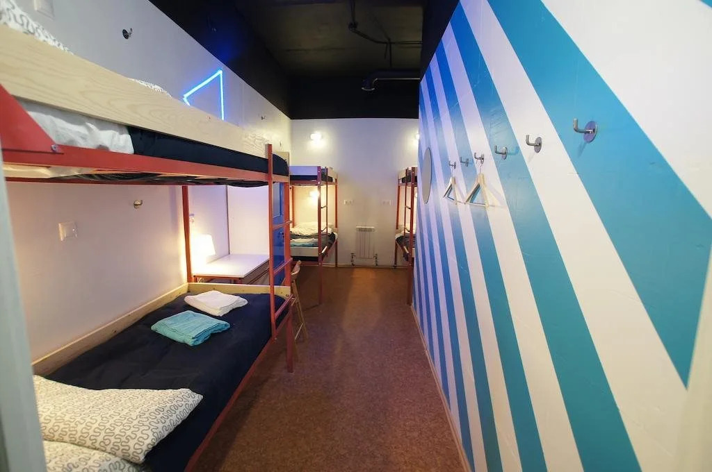 2X2, mini-hotel