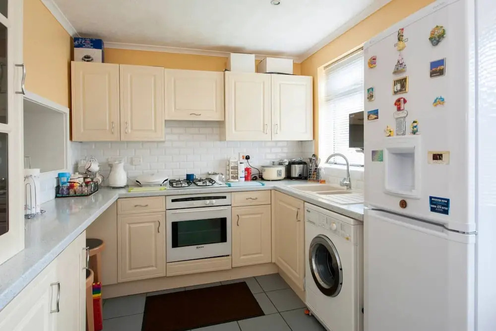 Family House Close to City Centre