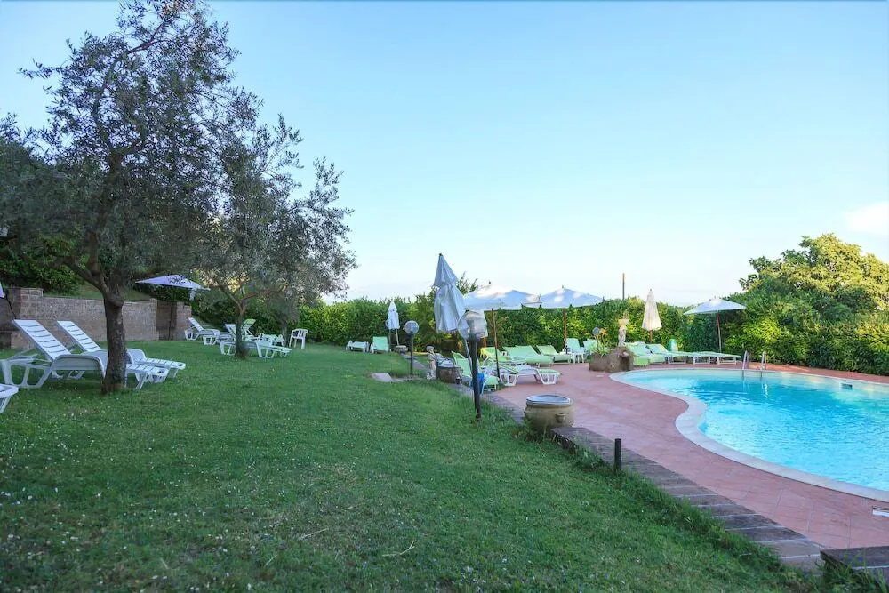 Agriturismo Casale Le Burgne