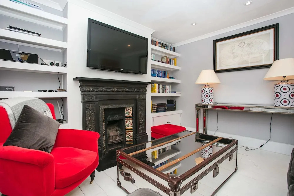 2 Bedroom Flat in Brixton Sleeps 4
