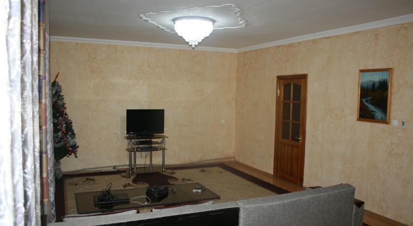 Hostel Best House