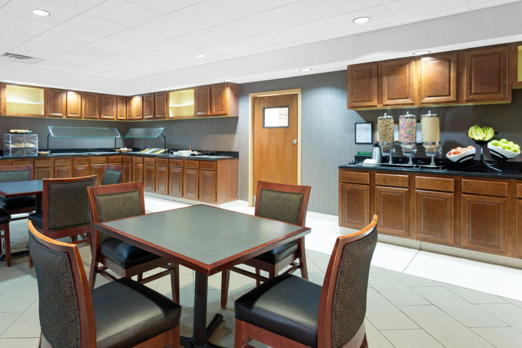 Hawthorn Extended Stay by Wyndham Kingsland Kings Bay Naval