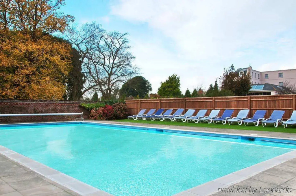 Avisford Park Hotel