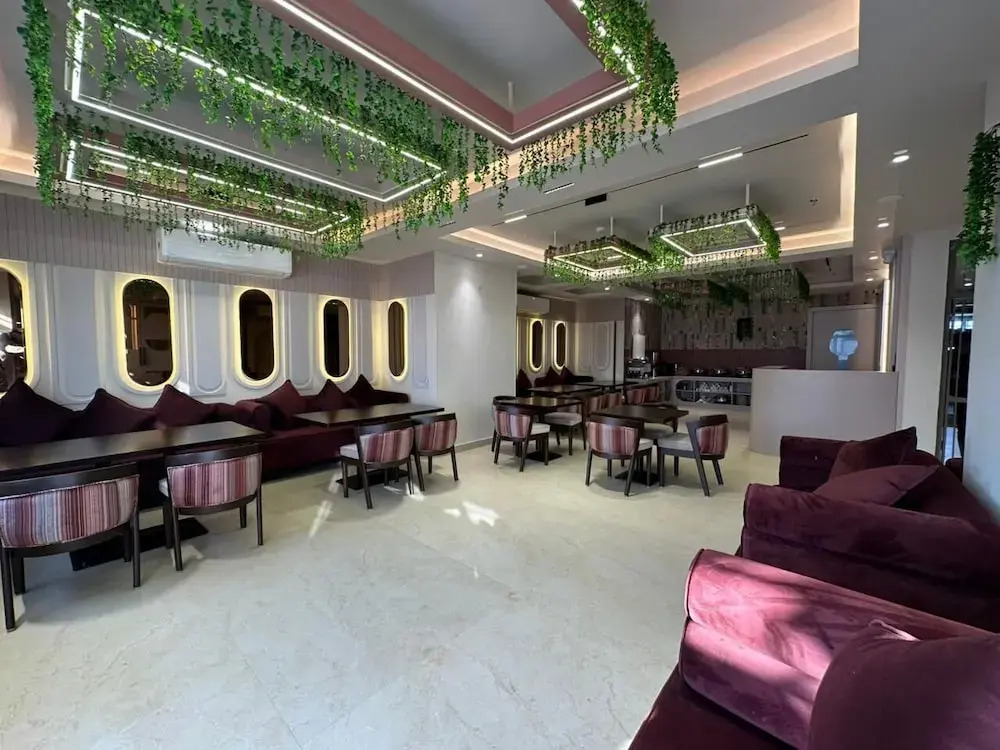 Zip by Spree Hotels R Group Kota - Near Coaching Hub & Oxy Park