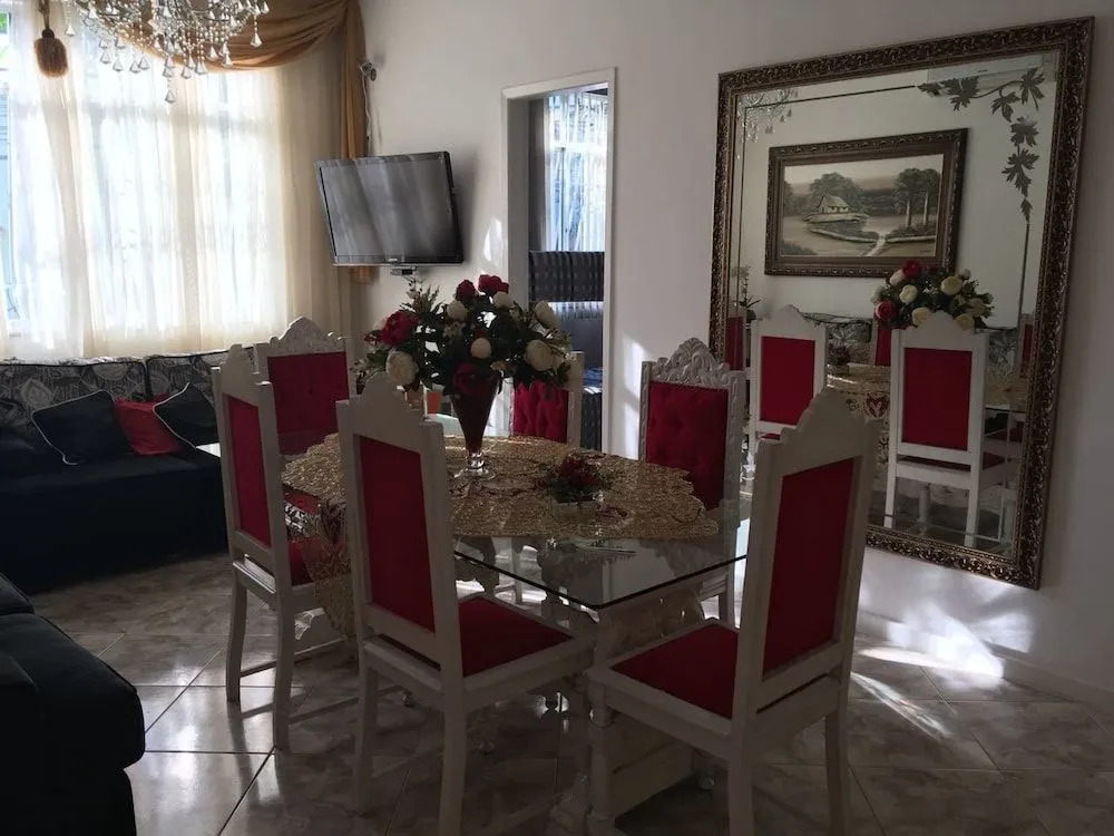 Plácido Hostel