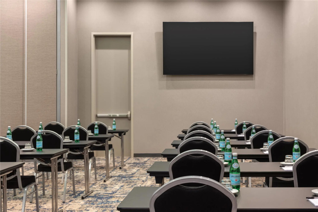 Homewood Suites By Hilton Wichita Airport